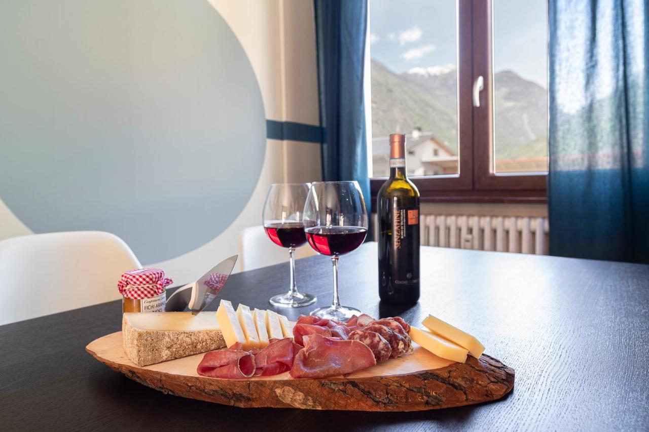 Loft Tirano 3Min Walk To Berninaexpress Apartment Exterior foto